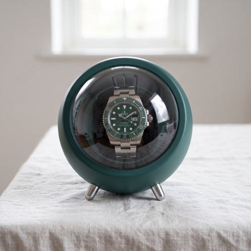 Gyroskopischer Uhrenbeweger unter Haube, grün